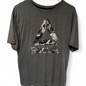 Reebok Gray Short Sleeve Tee Casual Comfort